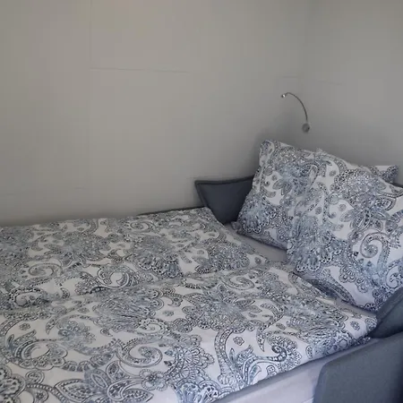 Tiny House In Ruhiger Lage Апартаменты Maria Laah